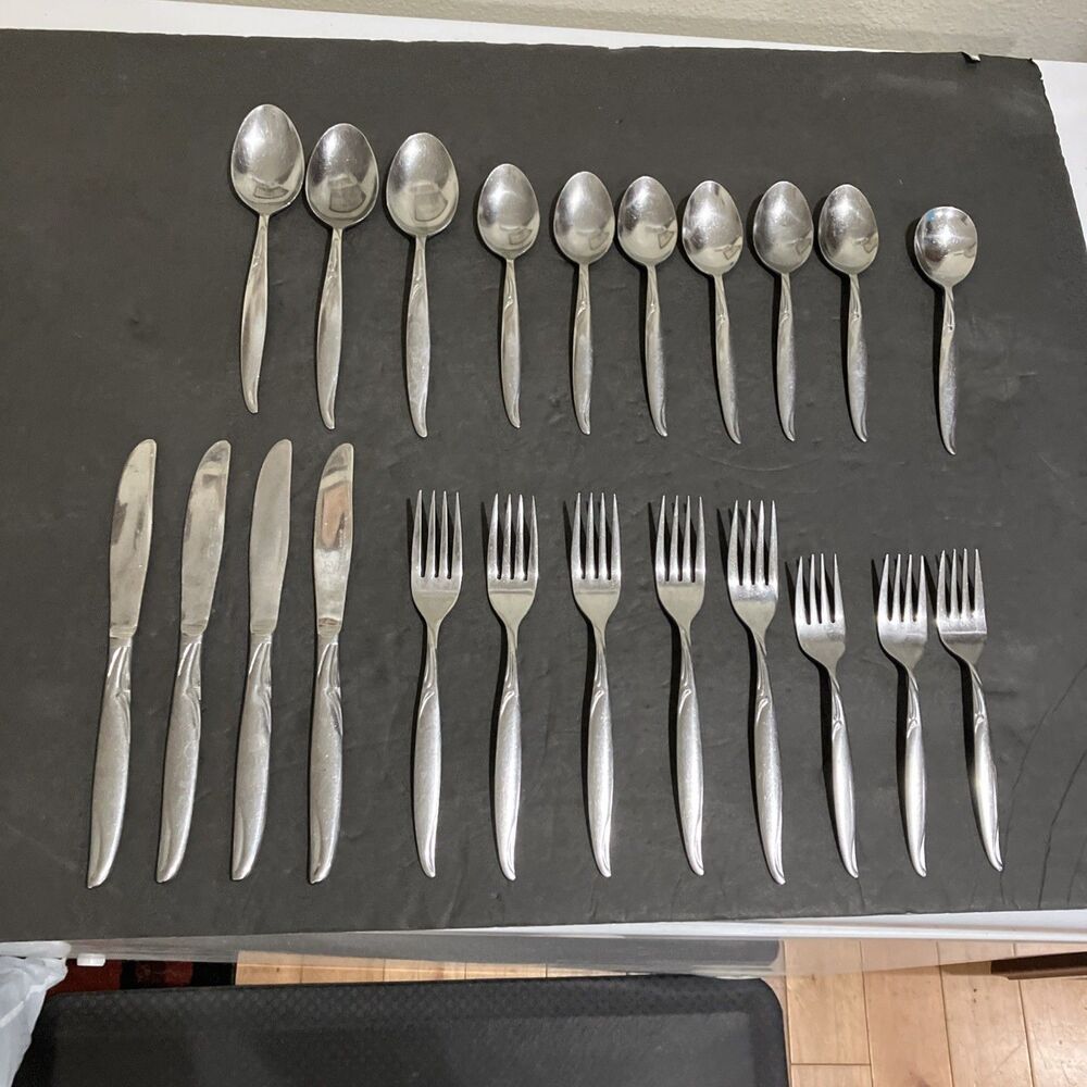 Vintage Flatware Utensils Seneca Stainless Present Hong Kong 22 Pc
